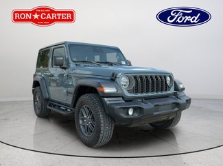 Used 2025 Jeep Wrangler Sport AWD/4WD video 1