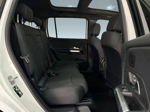 New 2026 Mercedes-Benz GLB 250 image 23