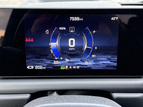 Used 2024 Chevrolet Silverado EV W/T image 4