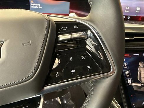 Used 2025 Cadillac Escalade V image 27