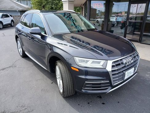 Used 2018 Audi Q5 2.0T Premium Plus w/ Premium Plus Package AWD/4WD image 1