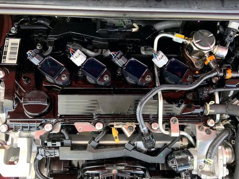 Used 2025 Toyota Corolla LE FWD image 32