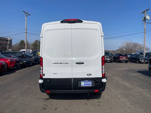 New 2026 Ford Transit 250 148 Medium Roof w/ Exterior Upgrade Package RWD image 31