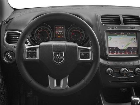 Certified 2017 Dodge Journey Crossroad w/ Popular Equipment Group FWD image 7