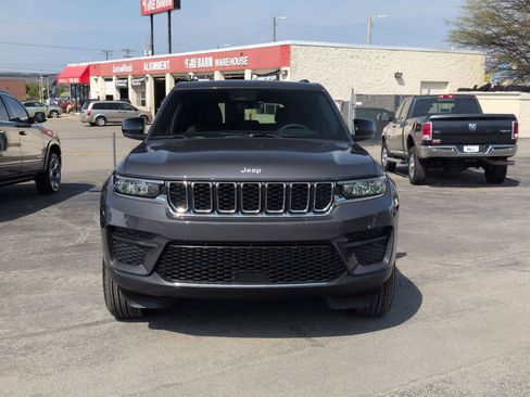 New 2026 Jeep Grand Cherokee Laredo X AWD/4WD image 3