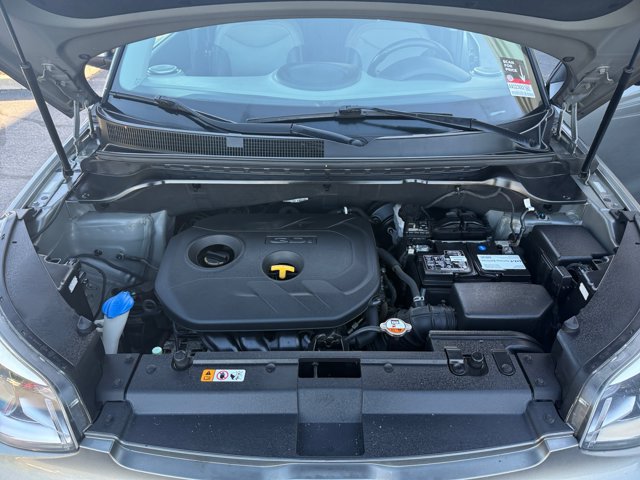 Used 2016 Kia Soul + w/ Primo Package FWD image 18