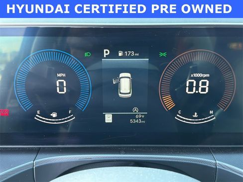 Used 2025 Hyundai Santa Fe SE w/ Tow & Go Package image 27