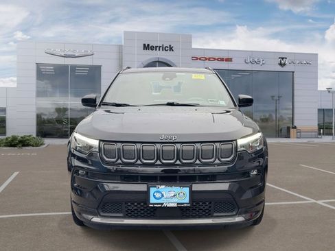 Used 2022 Jeep Compass High Altitude AWD/4WD image 3