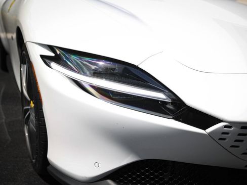 Certified 2023 Ferrari Roma RWD image 13