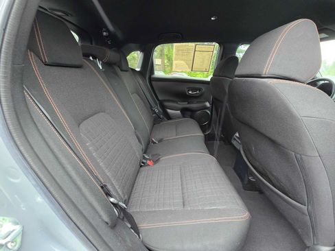 Used 2023 Porsche Macan S AWD/4WD image 42