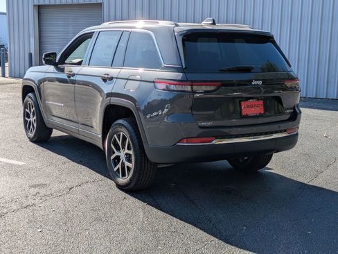 New 2025 Jeep Grand Cherokee Limited image 5