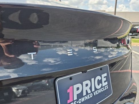Used 2025 Tesla Model 3 Long Range RWD image 29