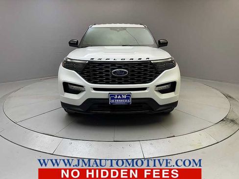 Used 2022 Ford Explorer ST-Line RWD image 8