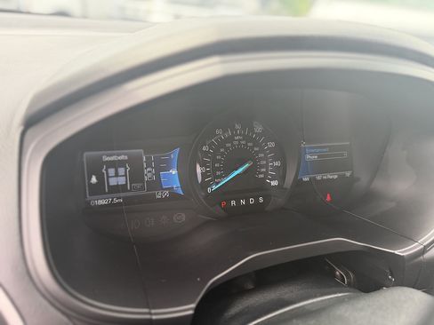 Certified 2023 Ford Edge SE AWD/4WD image 14