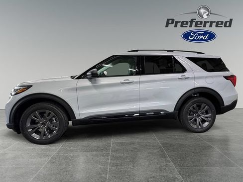 Used 2026 Ford Explorer Active w/ Active Comfort Package AWD/4WD image 9