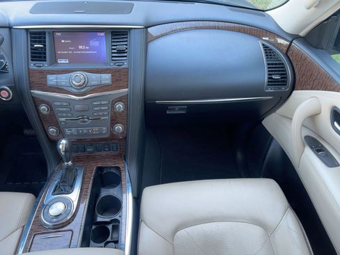 Used 2017 Nissan Armada SL image 28
