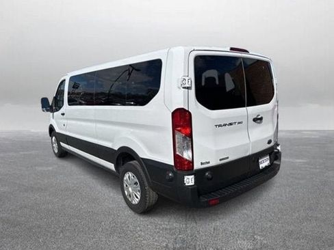 Used 2024 Ford Transit 350 XLT RWD image 7