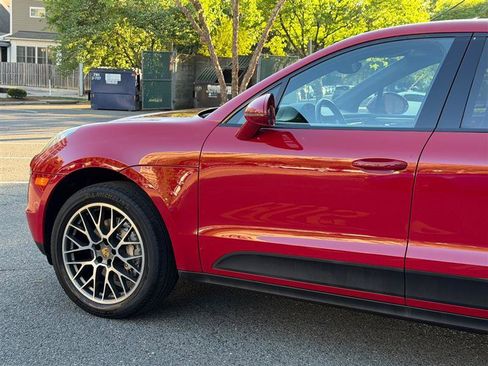 Used 2016 Porsche Macan S AWD/4WD image 13
