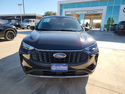 Used 2024 Ford Escape Active image 2