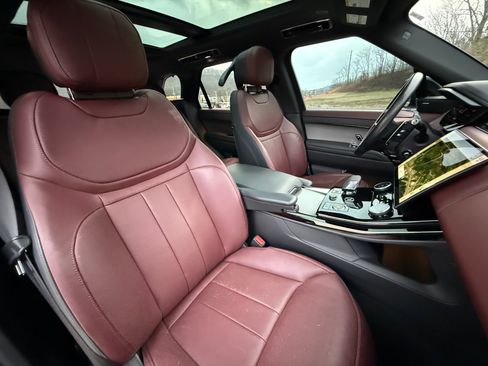 Used 2023 Land Rover Range Rover Sport SE Dynamic image 20