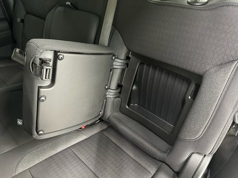 Certified 2024 GMC Sierra 1500 Elevation image 38