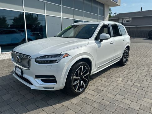 Used 2023 Volvo XC90 B5 Plus w/ Protection Package Premier AWD/4WD image 5