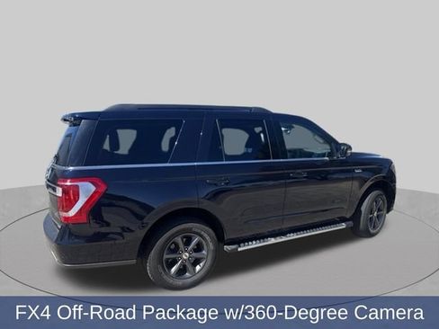 Used 2021 Ford Expedition XLT AWD/4WD image 2