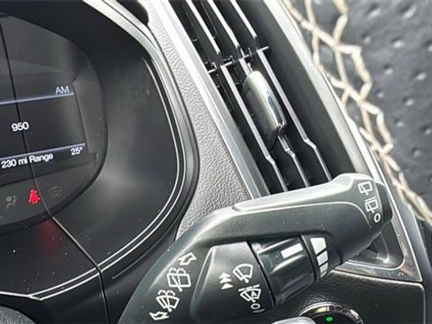 Certified 2023 Ford Edge ST image 20