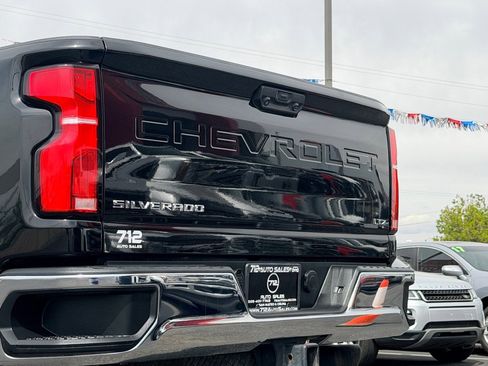 Used 2024 Chevrolet Silverado 2500 LTZ image 50