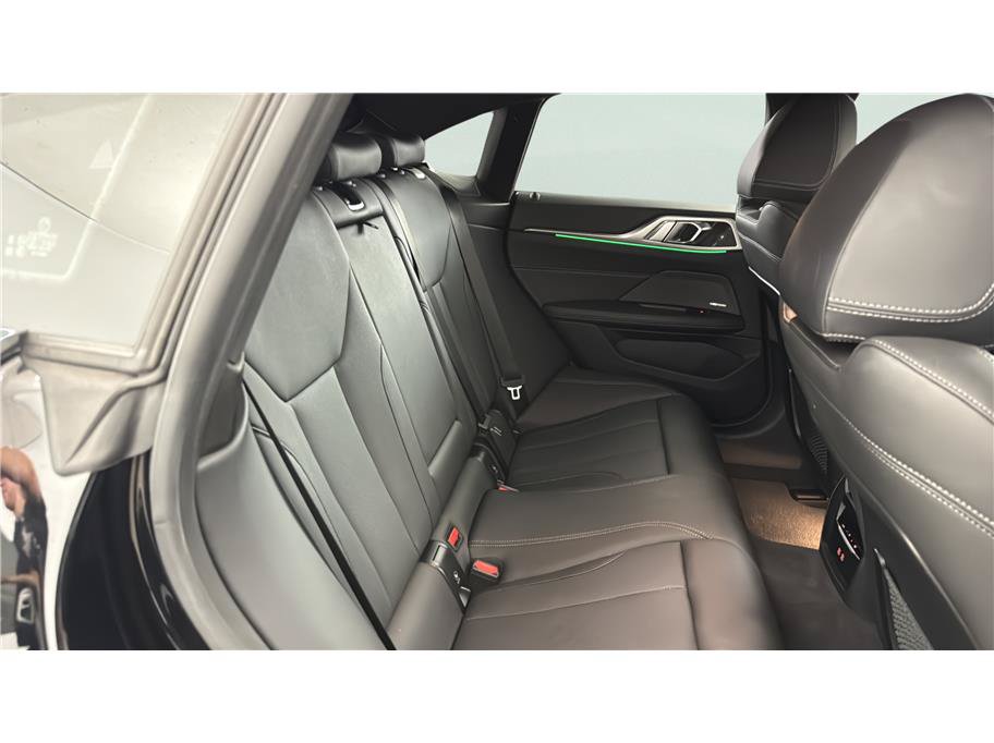 Used 2023 BMW i4 eDrive40 RWD image 13