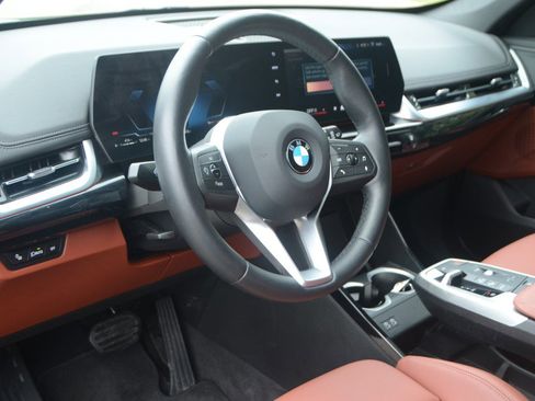 Used 2026 BMW X1 xDrive28i AWD/4WD image 19