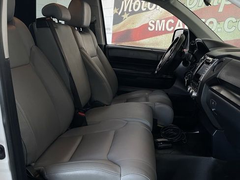 Used 2019 Toyota Tundra SR image 19
