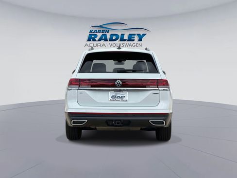 Certified 2024 Volkswagen Atlas SE AWD/4WD image 3