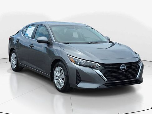 Used 2024 Nissan Sentra S FWD image 3