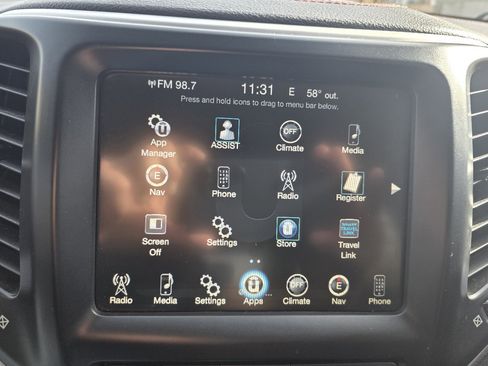 Used 2018 Jeep Cherokee Trailhawk image 23