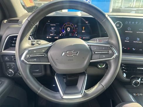 Used 2025 Chevrolet Tahoe Z71 AWD/4WD image 20