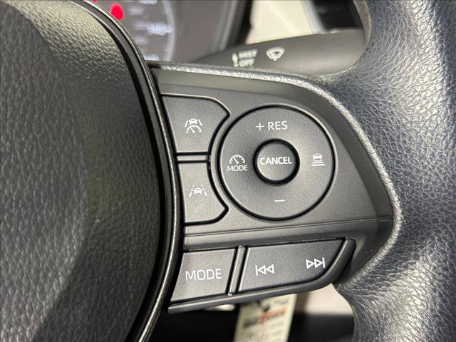 Used 2025 Toyota Corolla LE FWD image 25