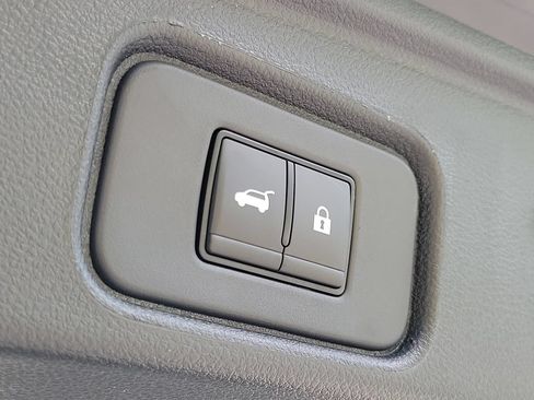New 2026 Nissan Pathfinder SL AWD/4WD image 14