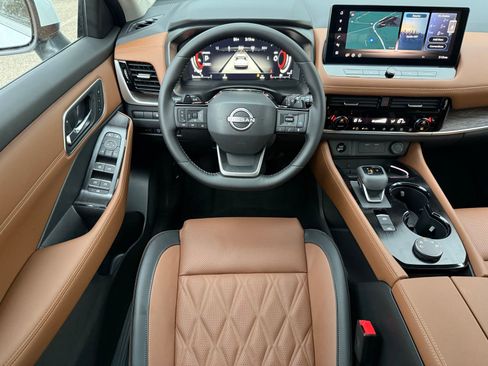 New 2026 Nissan Rogue Platinum AWD/4WD image 23