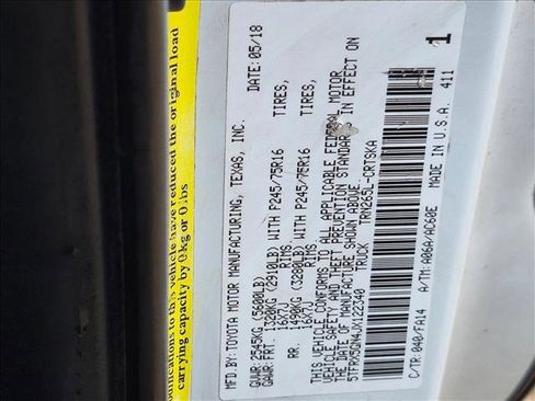 Used 2018 Toyota Tacoma SR RWD image 18
