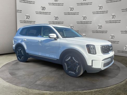 New 2025 Kia Telluride EX image 7