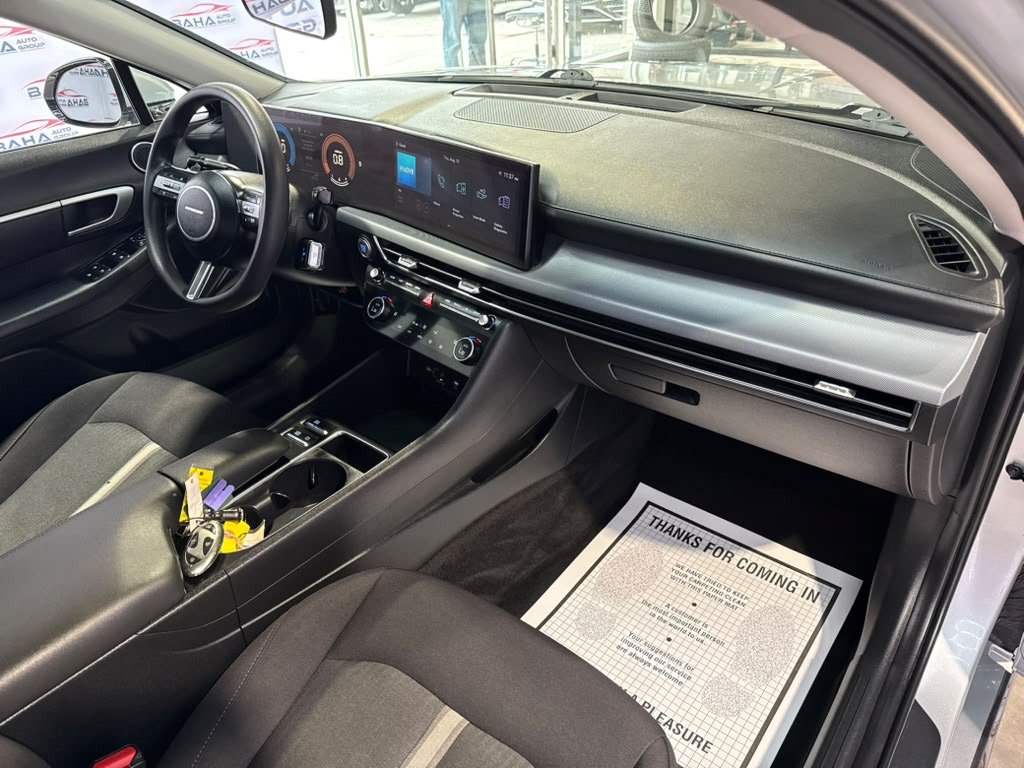 Used 2025 Hyundai Sonata SEL FWD image 49