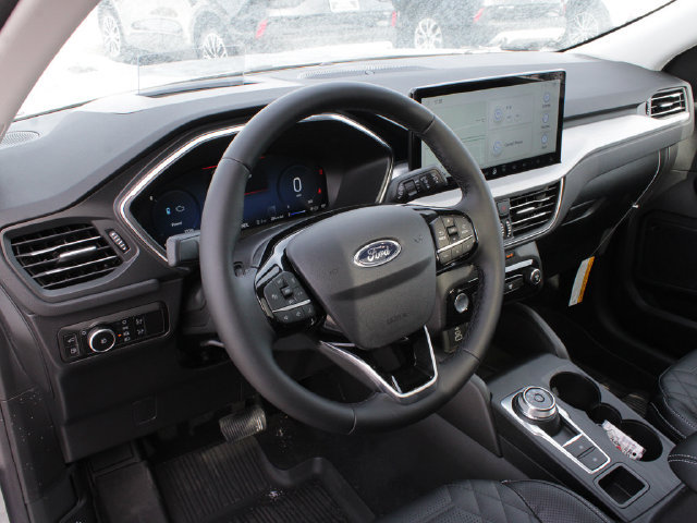 New 2024 Ford Escape SE w/ PHEV Premium Package FWD image 15