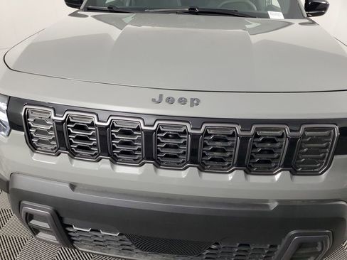 New 2026 Jeep Cherokee Laredo AWD/4WD image 10