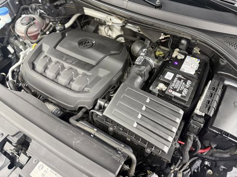 Used 2018 Volkswagen Tiguan SEL image 30