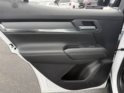 New 2026 GMC Terrain Elevation image 29