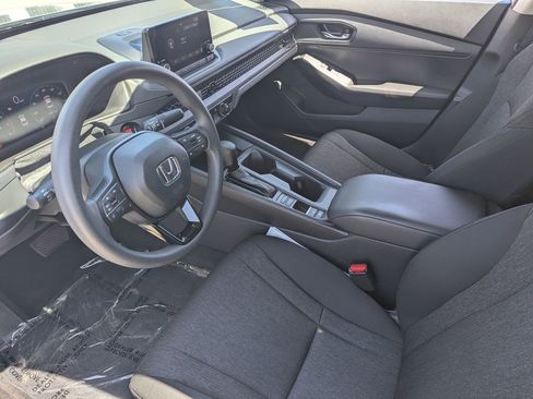 Used 2024 Honda Accord LX image 19