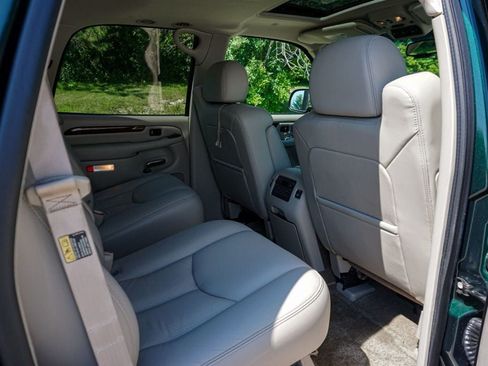 Used 2003 Cadillac Escalade AWD image 52