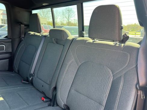 Used 2022 RAM 1500 Big Horn AWD/4WD image 7