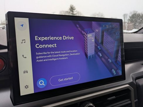 Used 2024 Toyota Tacoma TRD Off-Road image 22